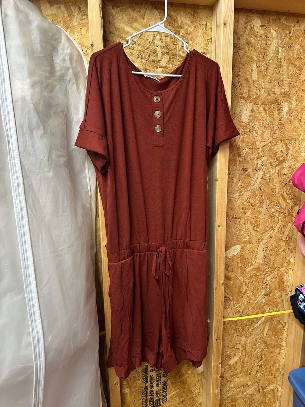 Zenana Romper Size 2X Red Henley Short Sleeve Drawstrings